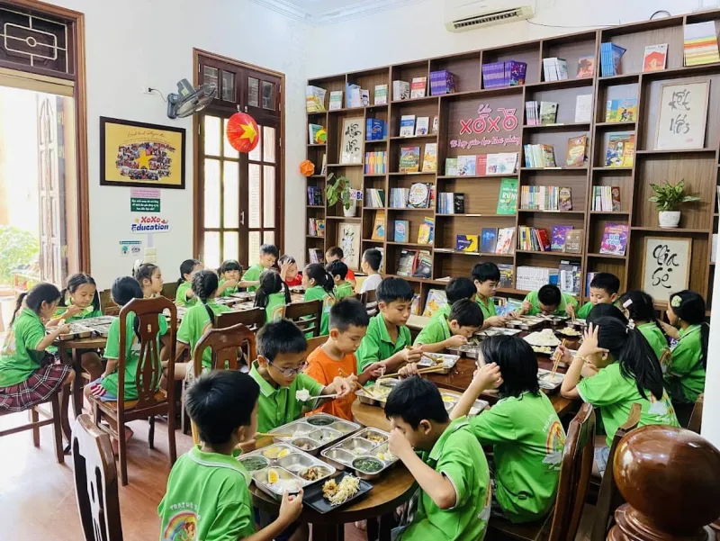 Khay thức ăn dinh dưỡng dinh dưỡng